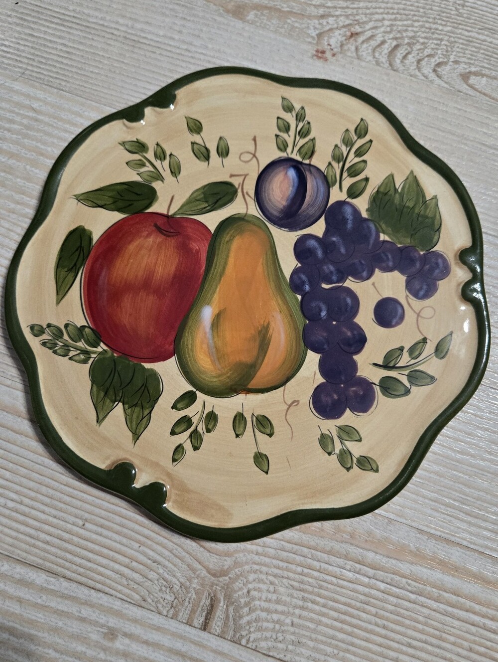 Home Trends Ceramic Fruit Plate